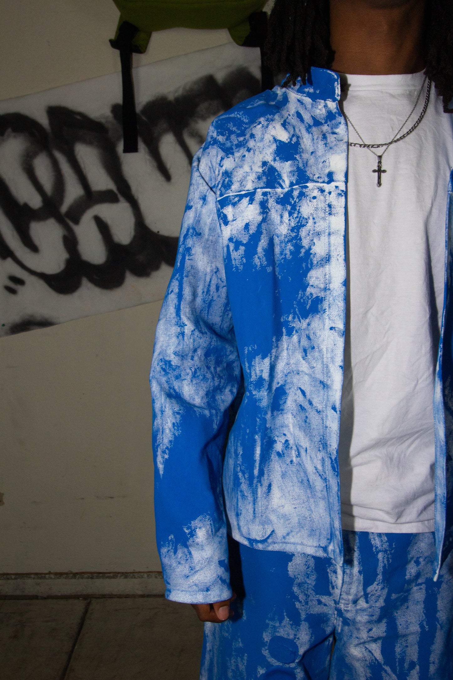 BLUE ACRYLIC DENIM JACKET